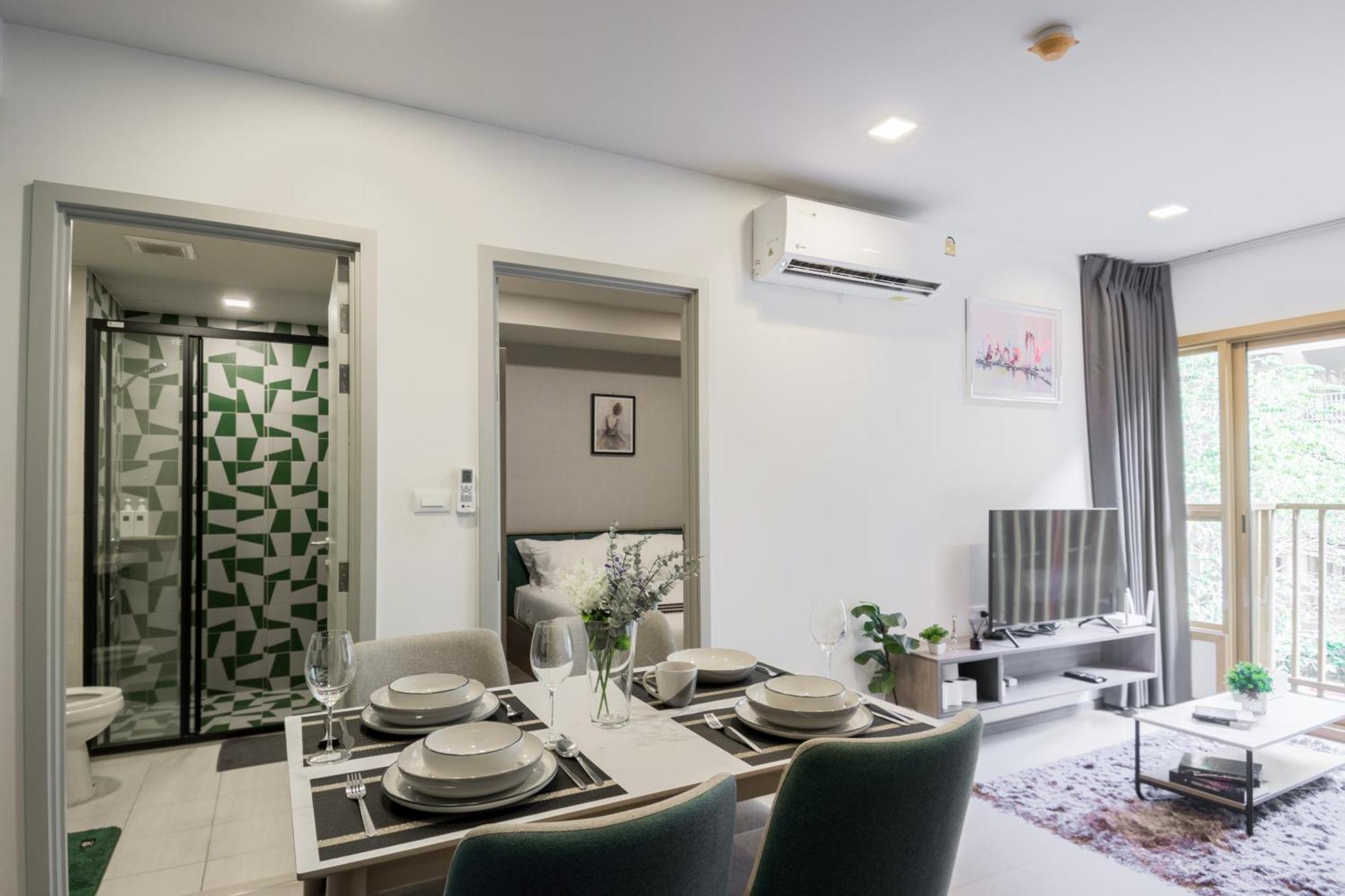 Brissluxe At Bts Onnut Sukumvit 50 Apartemen