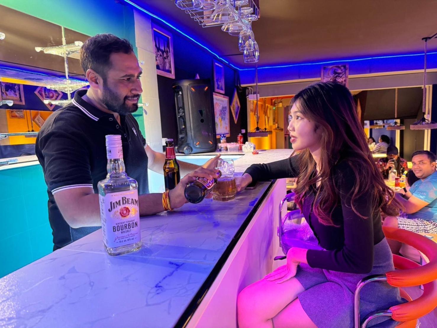 Roxx Social Hostel, Cafe & Bistro * Bangkok