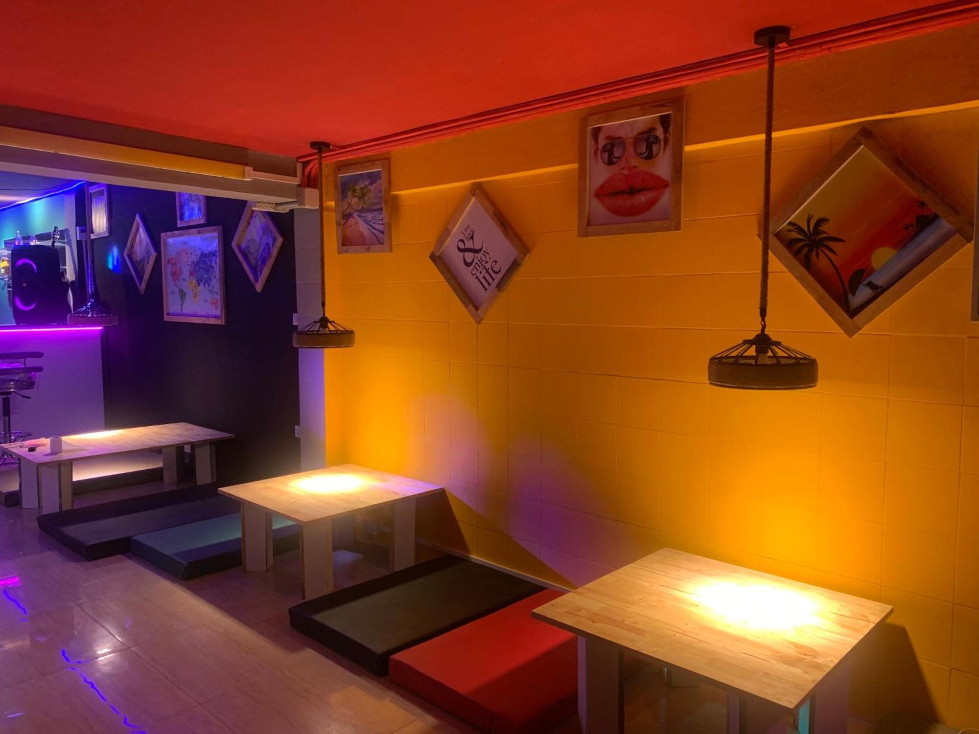 Roxx Social Hostel, Cafe & Bistro Hostel Bangkok