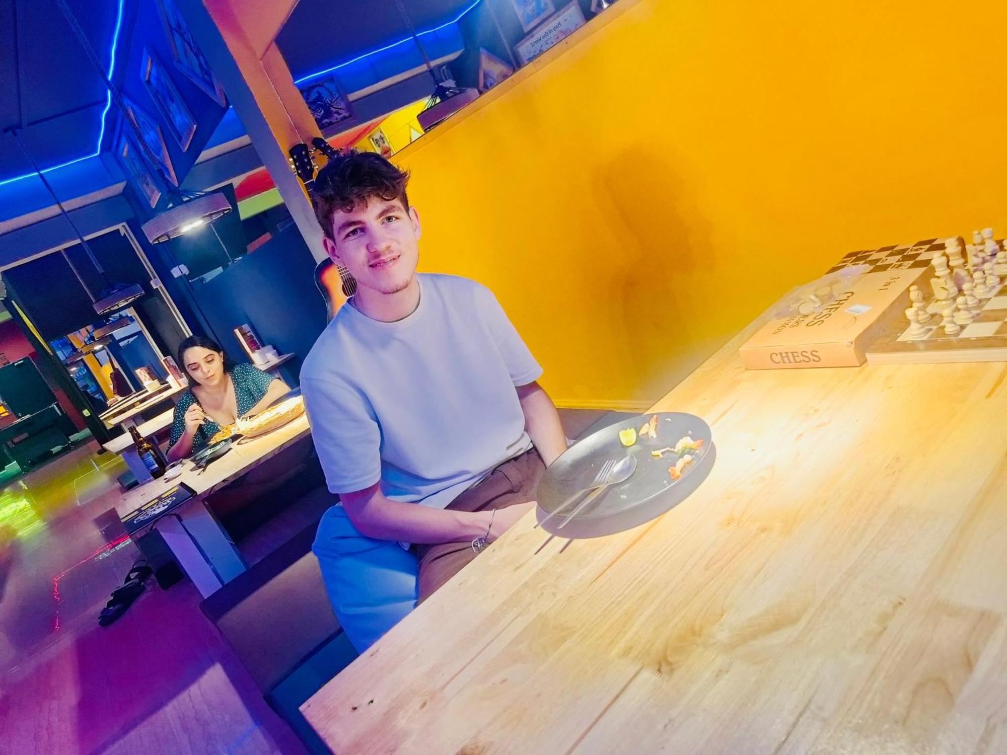 Roxx Social Hostel, Cafe & Bistro Hostel