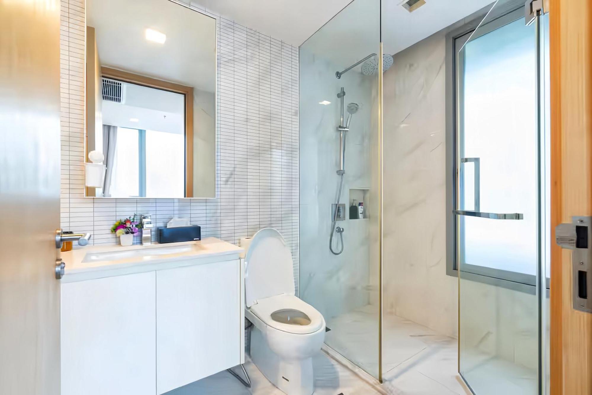 Hyde Sukhumvit 11 Apartment