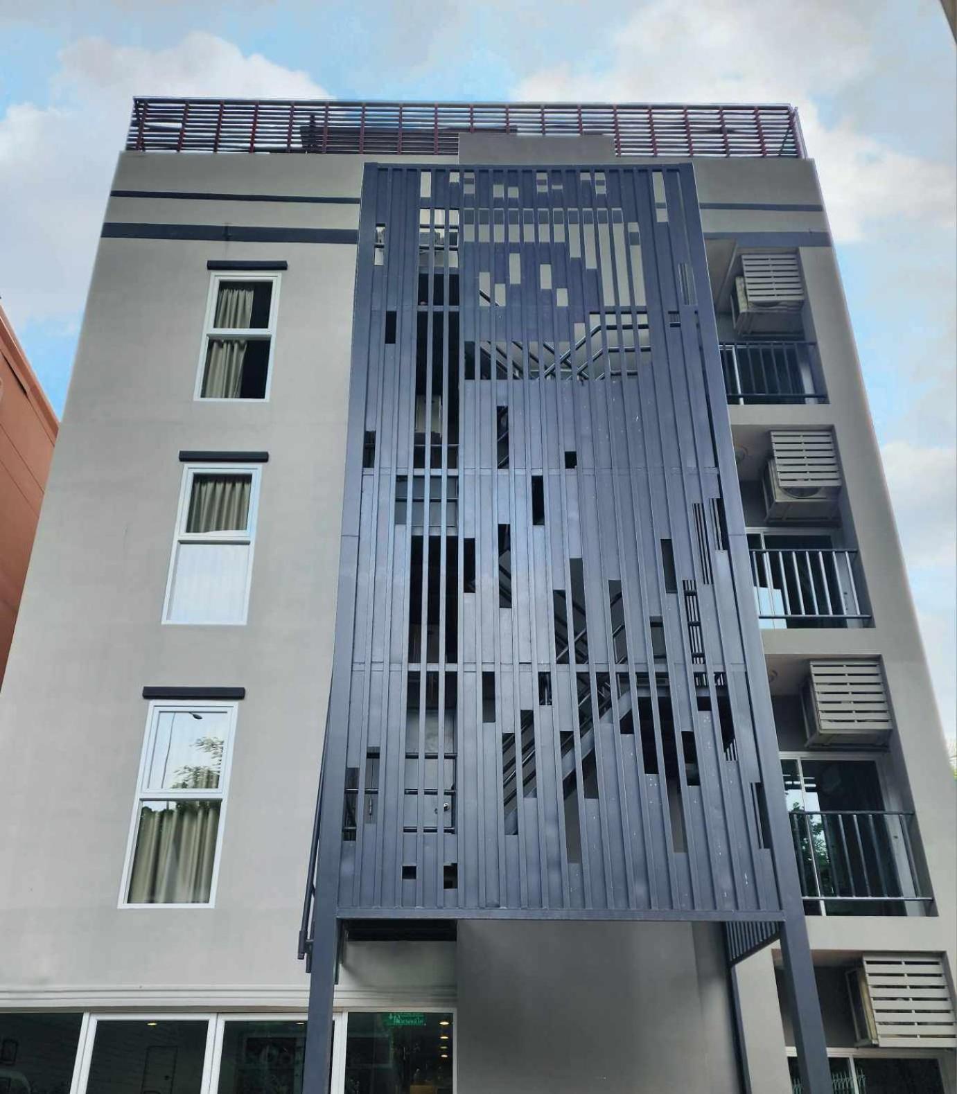Ralph Poshtel Pratunam Hotel