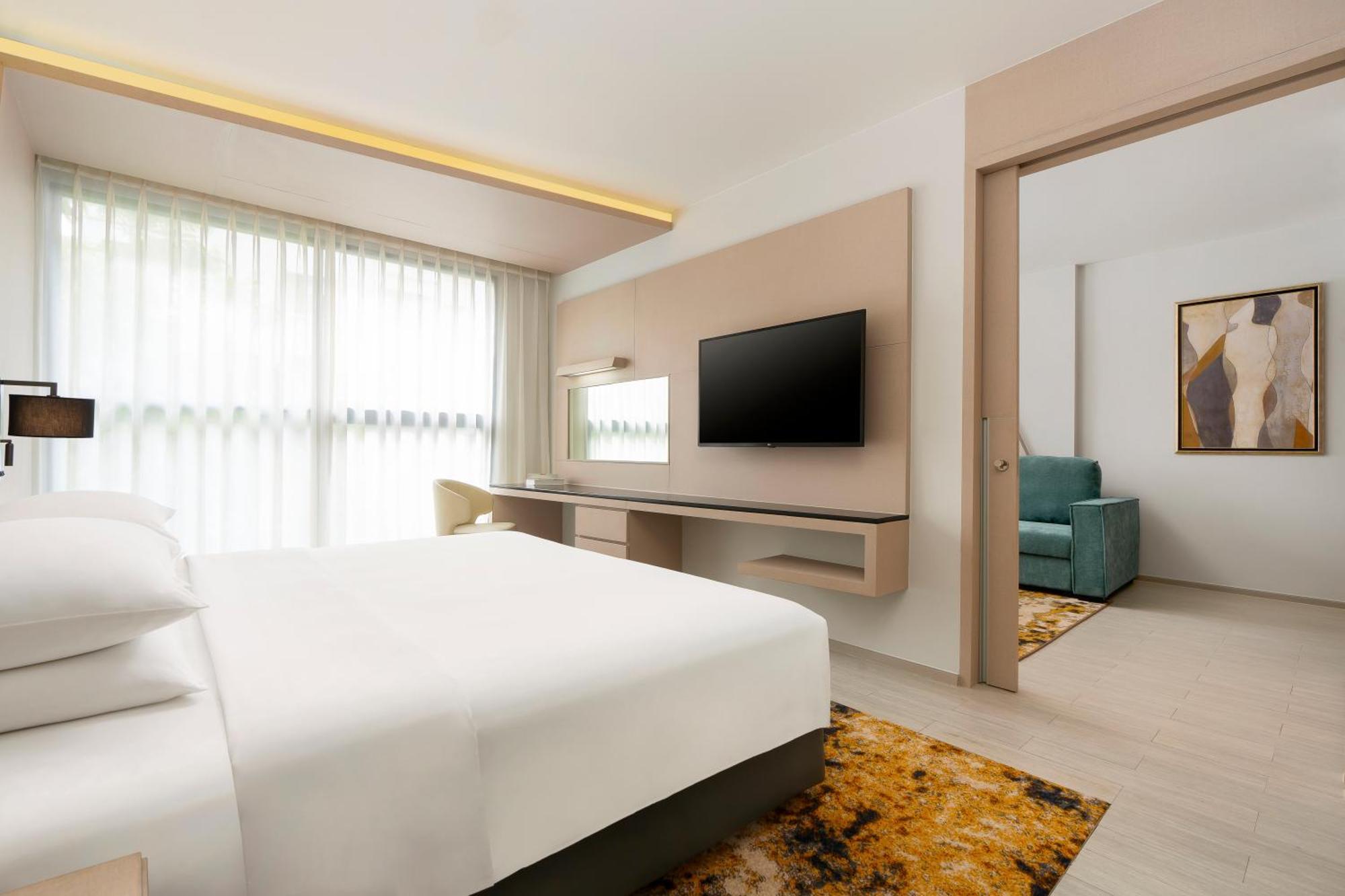 Hotel Hyatt Place Sukhumvit 1 4*