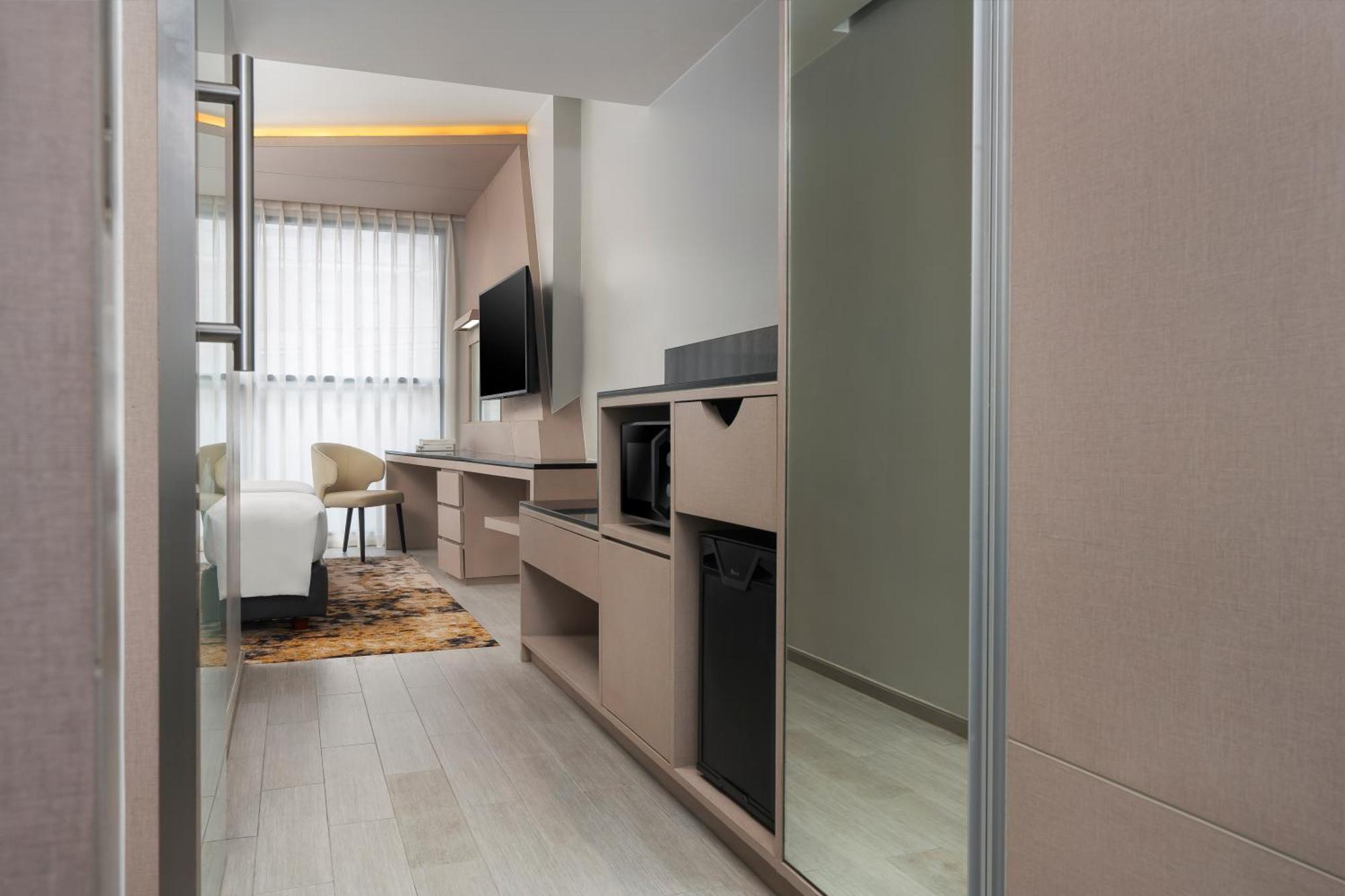 Hyatt Place Sukhumvit 1 Hotel Bangkok