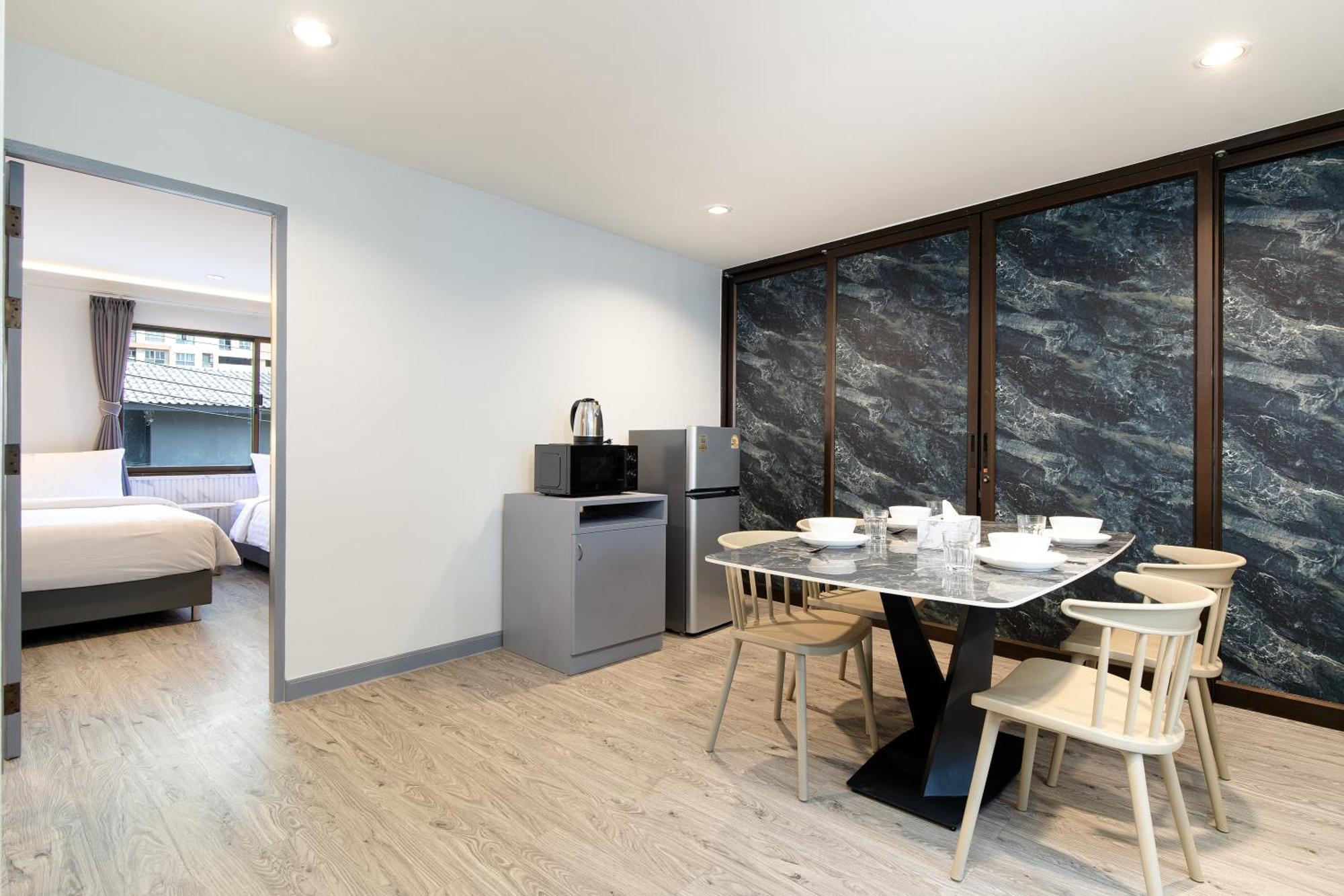 Aparthotel Capitel Rama 4 *
