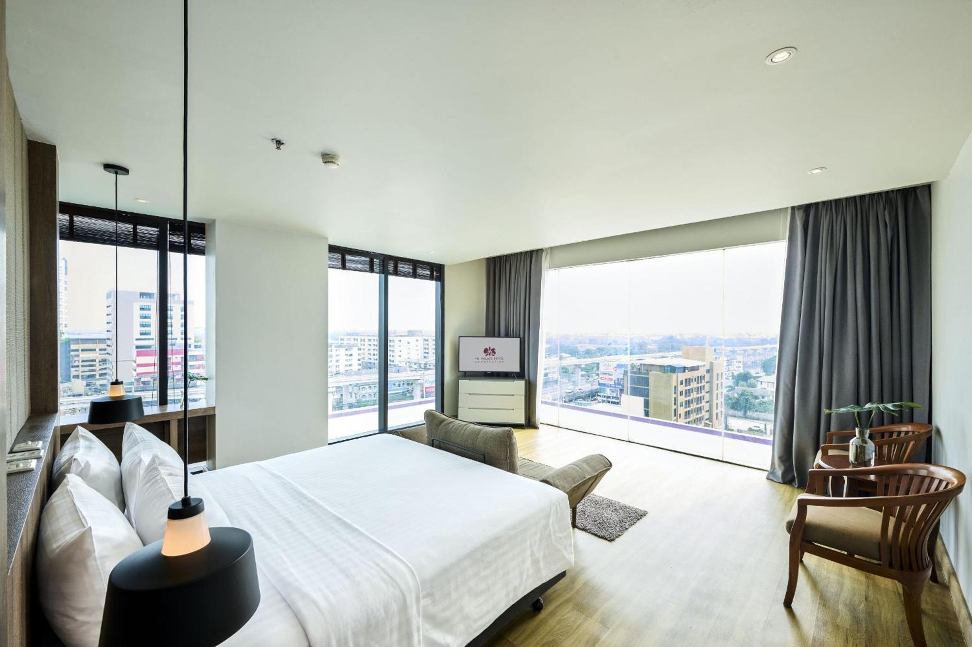 Tk Palace & Convention Hotel 4*