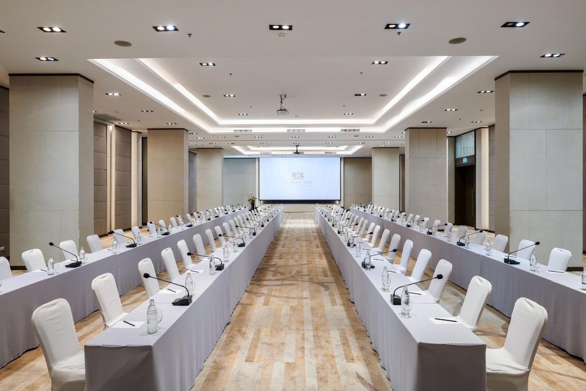 Tk Palace & Convention 4*