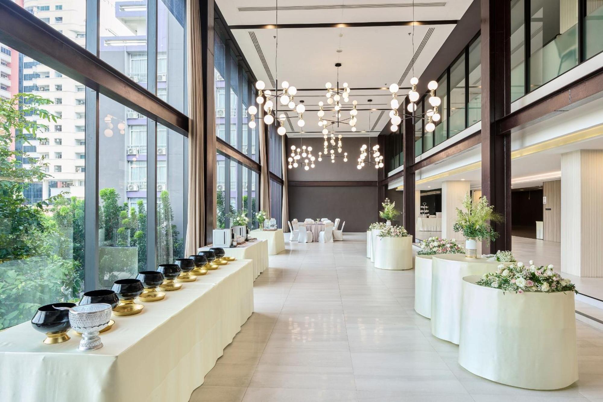 Tk Palace & Convention Hotel Bangkok