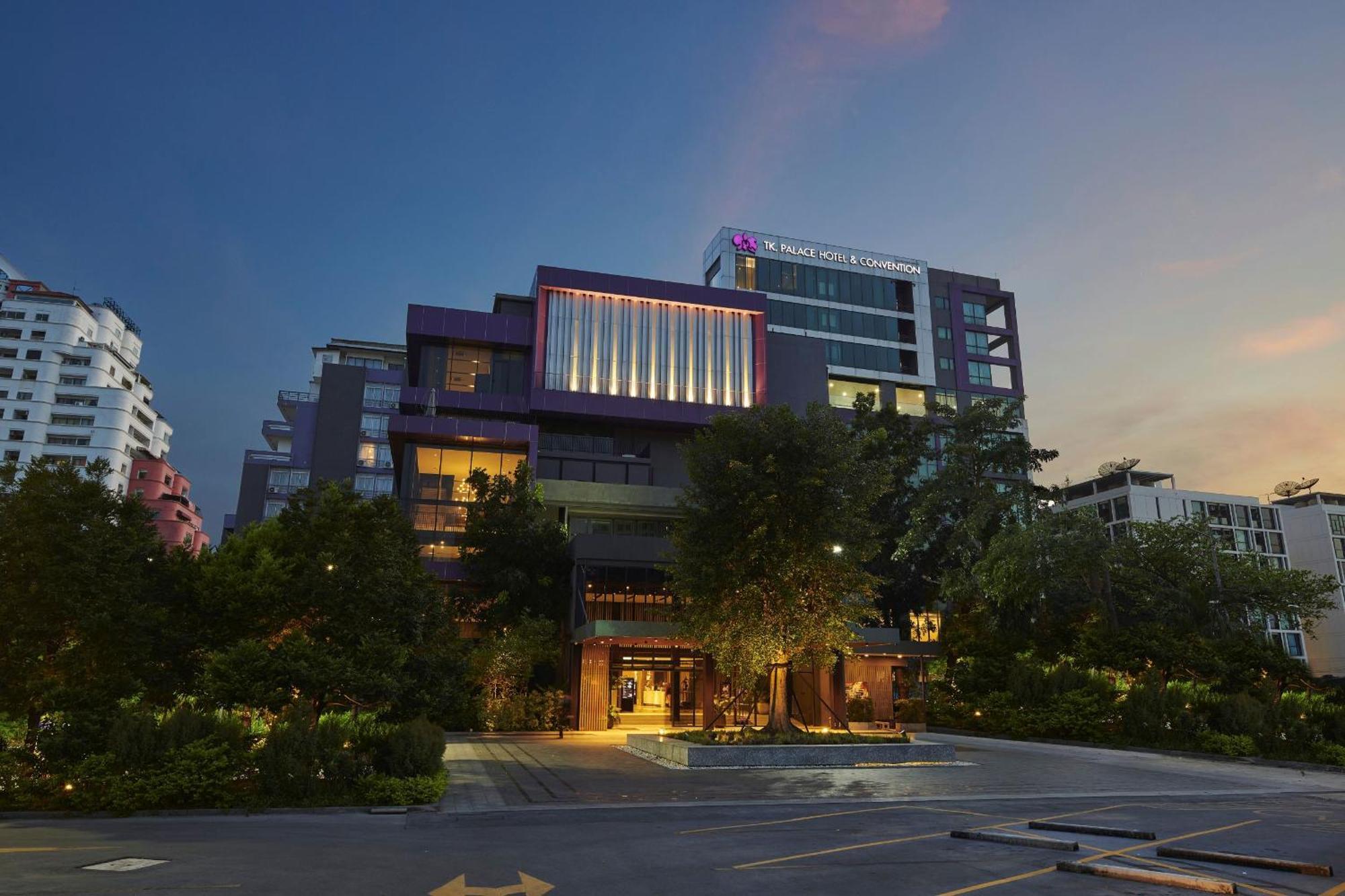 Hotel Tk Palace & Convention 4*