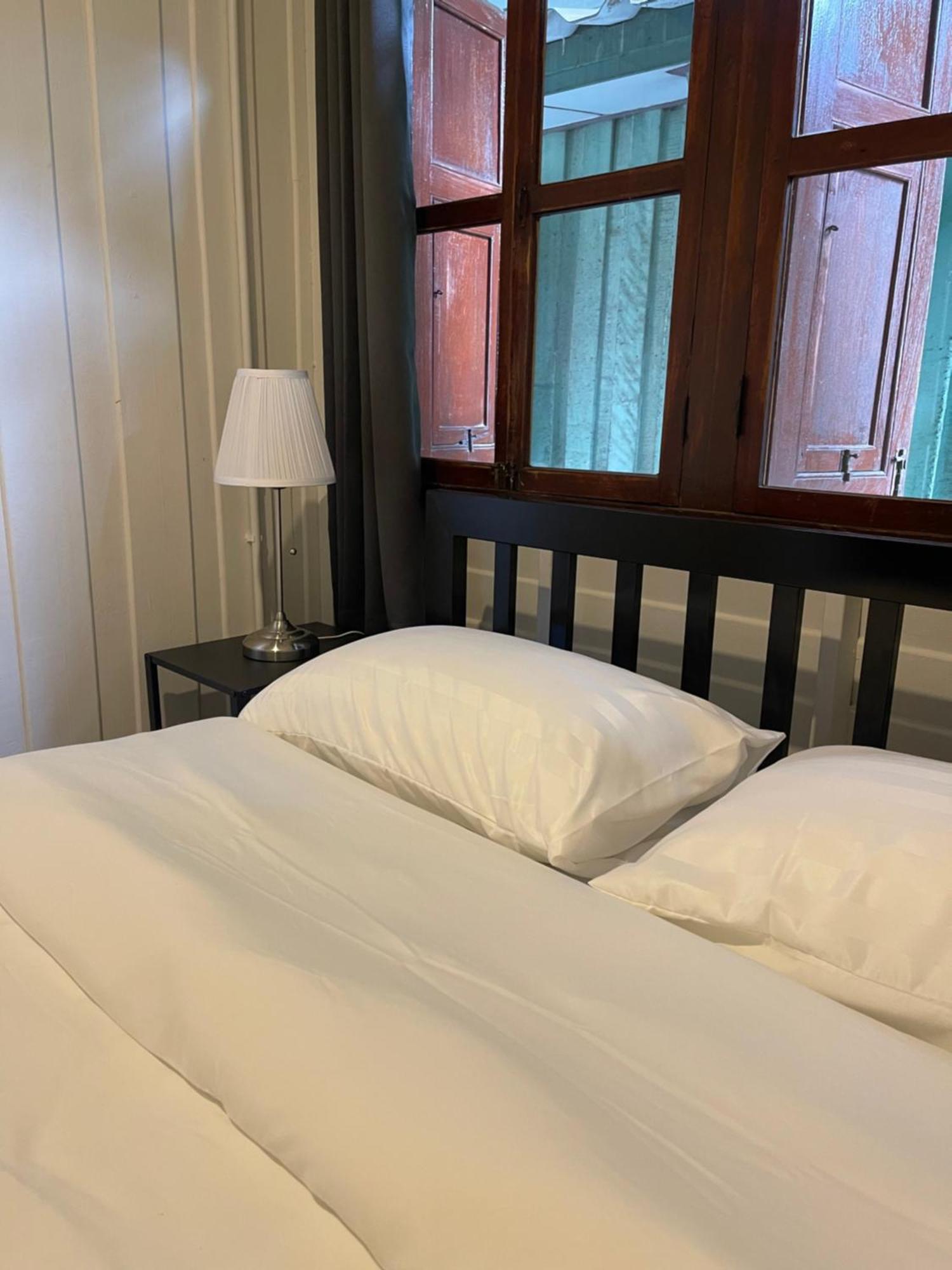 Green Cabin Hostel Asrama Bangkok