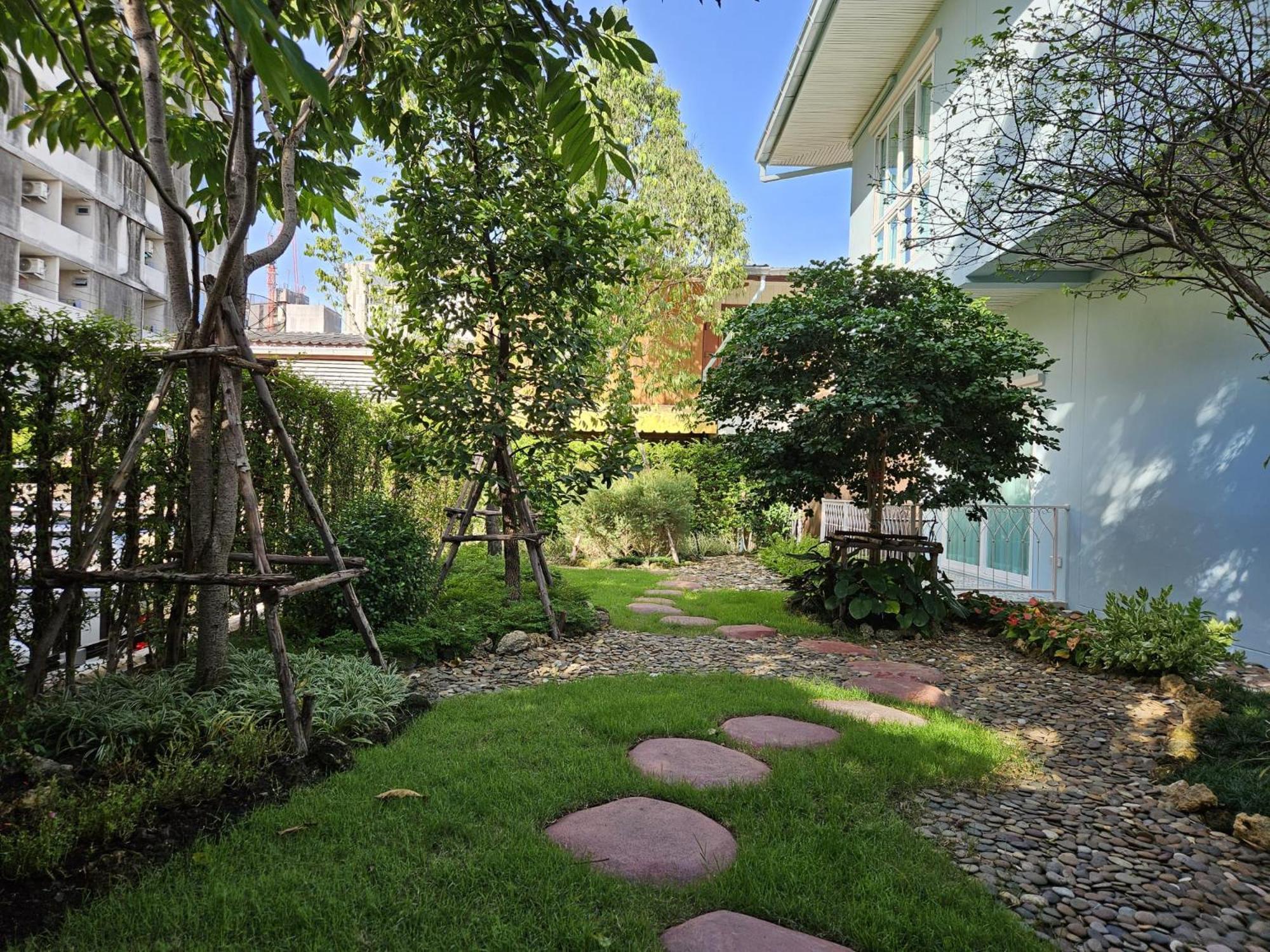 Dusita Hotel Bangkok