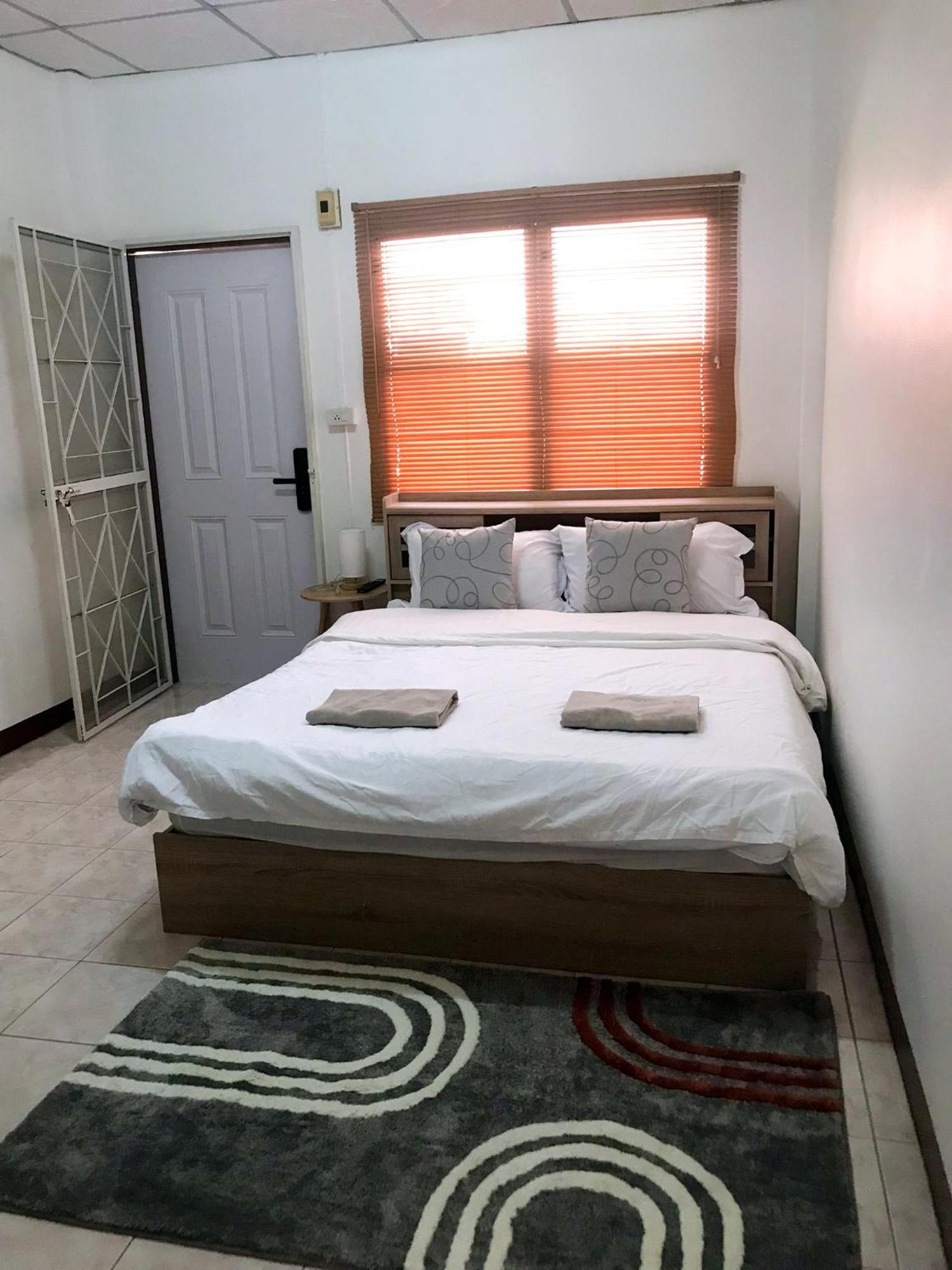 Appartement S.p.c By Brodderud Bangkok