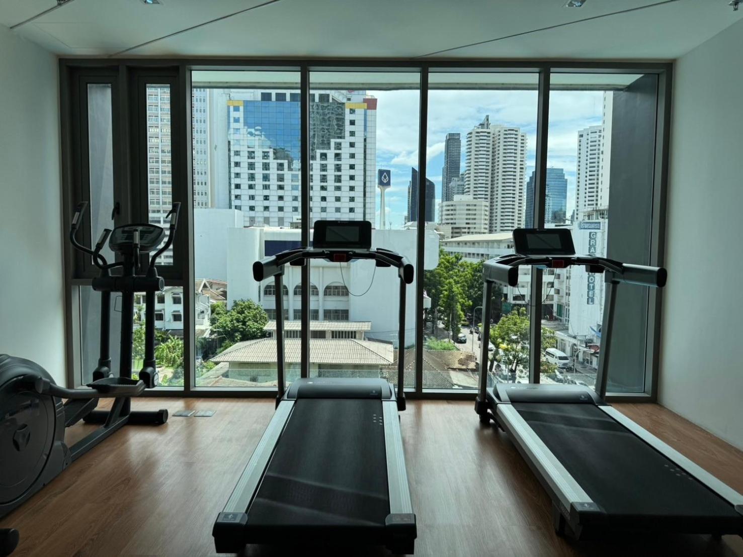 The Rich Sukhumvit 3 By Nana *
