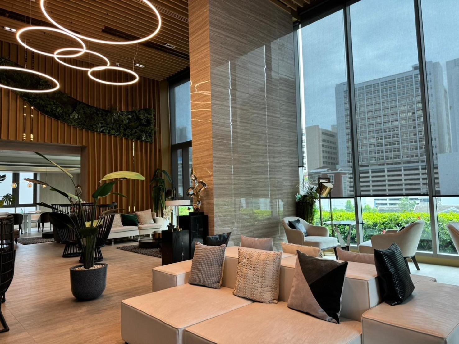 The Rich Sukhumvit 3 By Nana Aparthotel