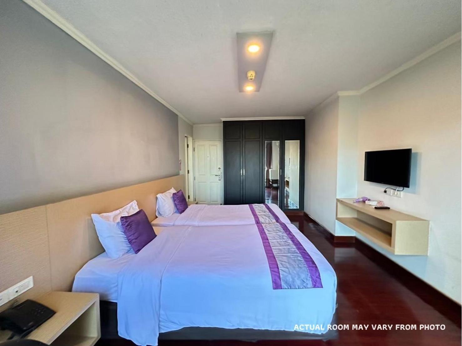 Hotel The Step Sathon