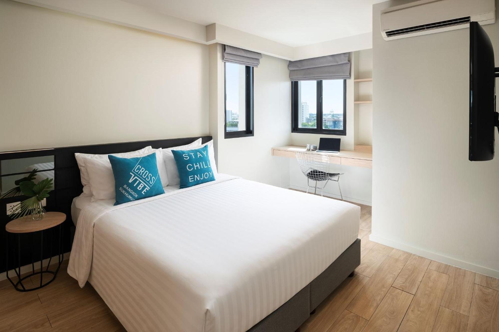 Cross Vibe Sukhumvit Hotel