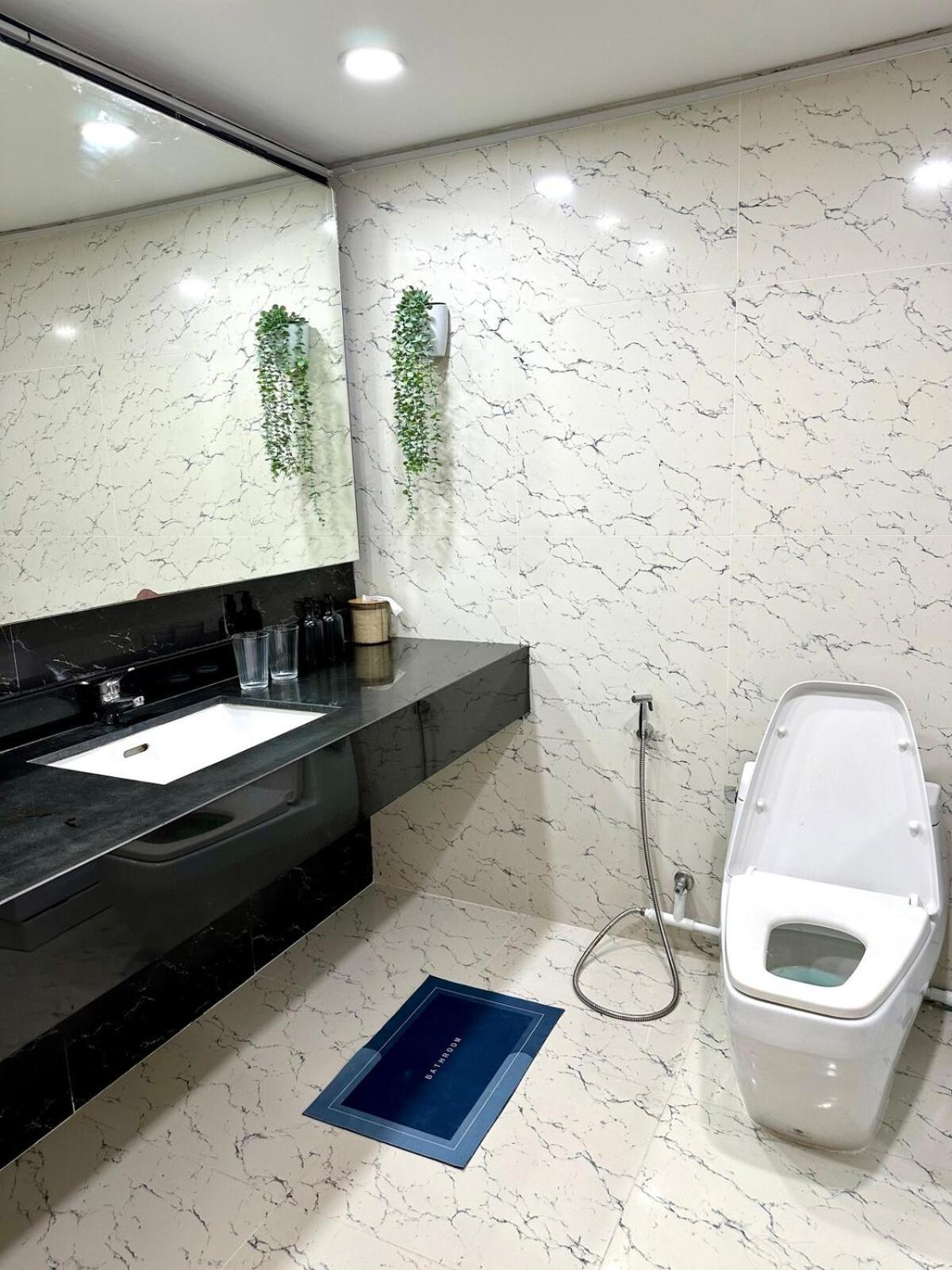 Bangrakhomey - Cozy Private In State Tower * Bangkok