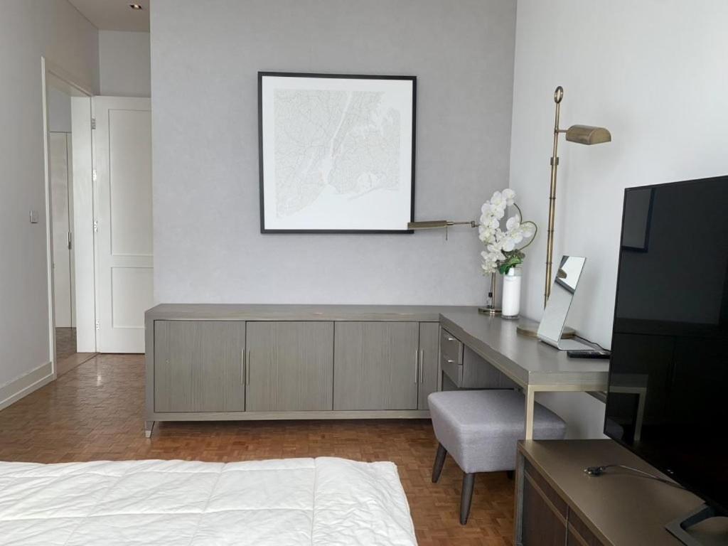 Ritz Carlton Residences