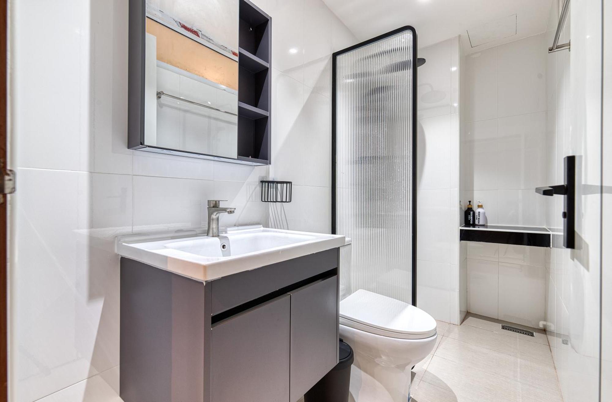 Aparthotel Ab House *