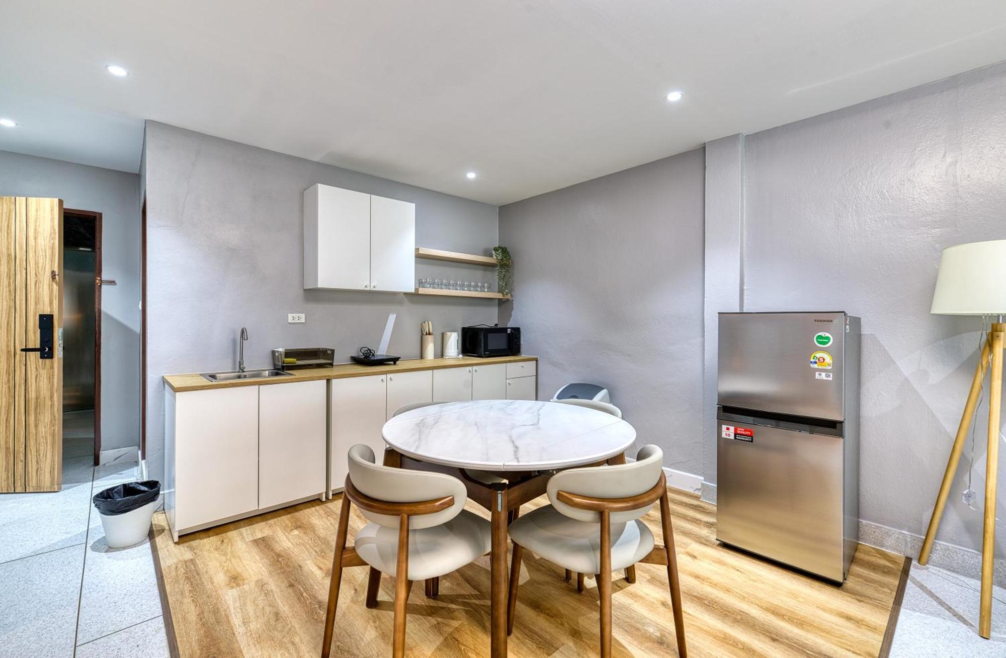 Ab House Aparthotel