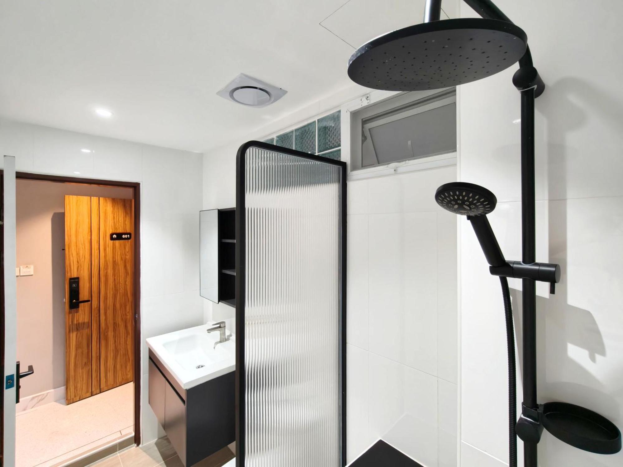 Aparthotel Ab House *