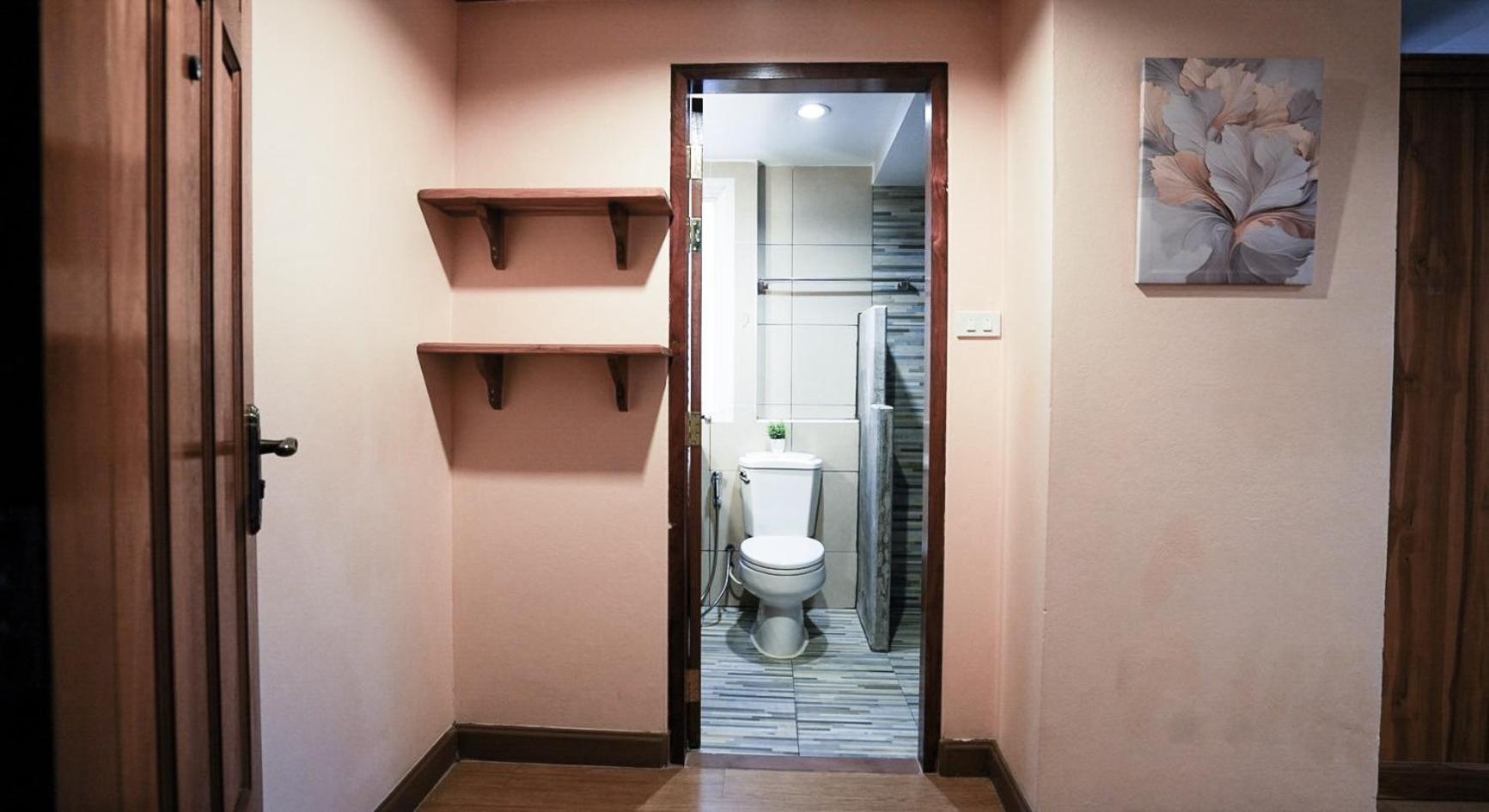 Inn One Deves Bangkok