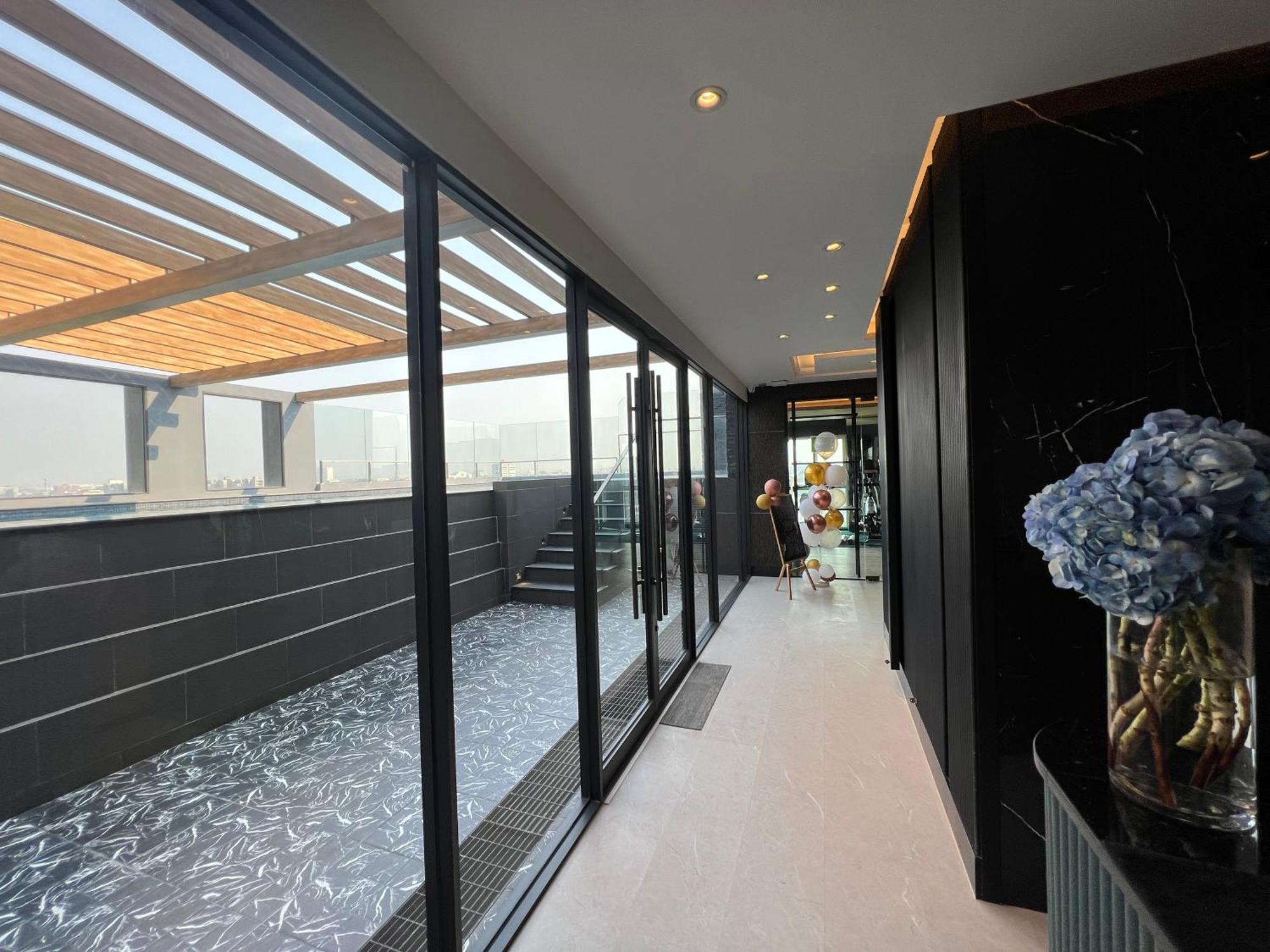 Arni Skye Hotel Bangkok