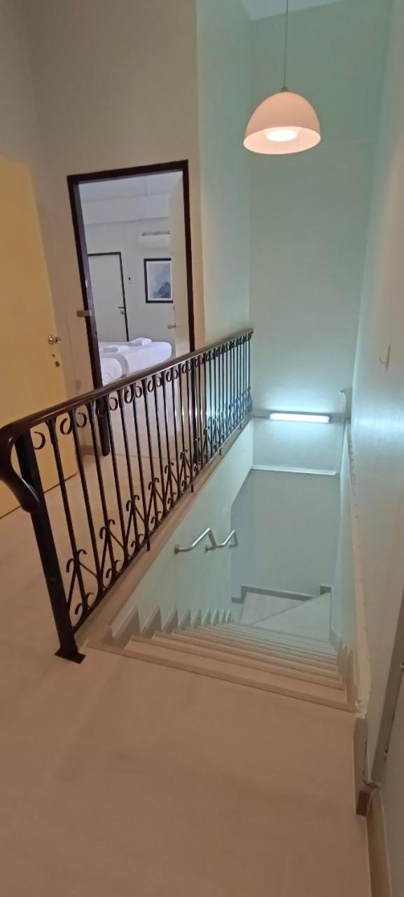 4br House Mrt Subway 250m Chatujak Market Wi-fi Bangkok