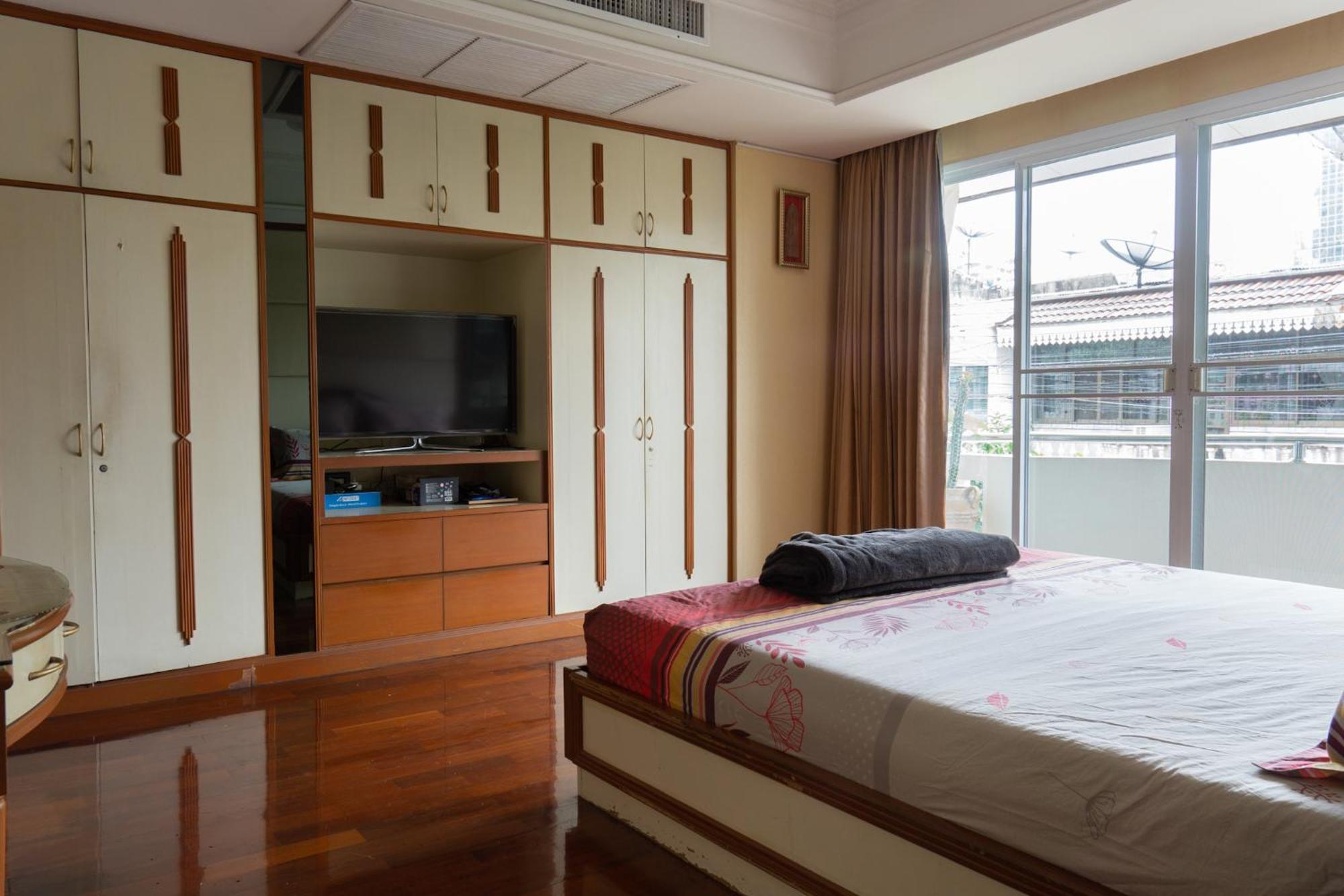 Modern In Sukhumvit Holiday home *