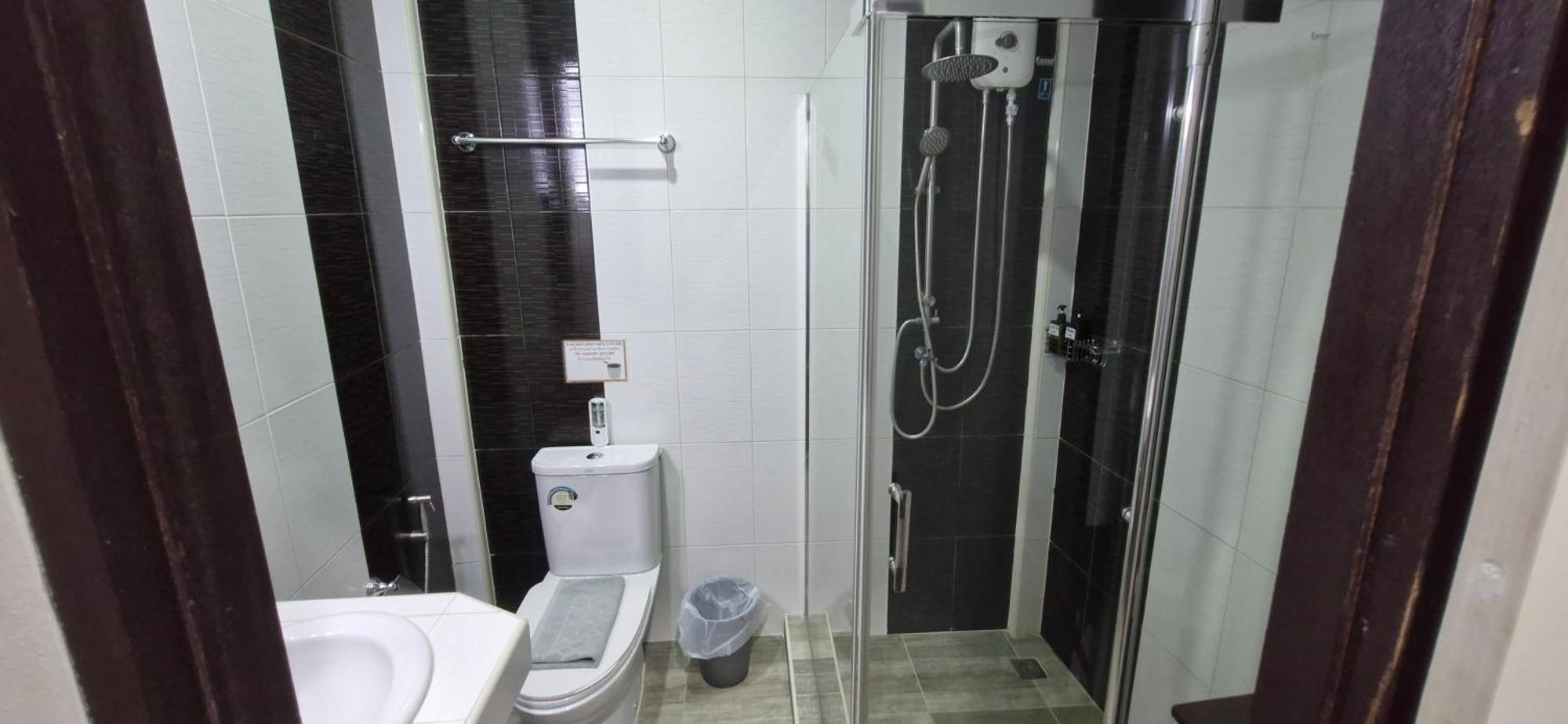 Katil Ob Arun House