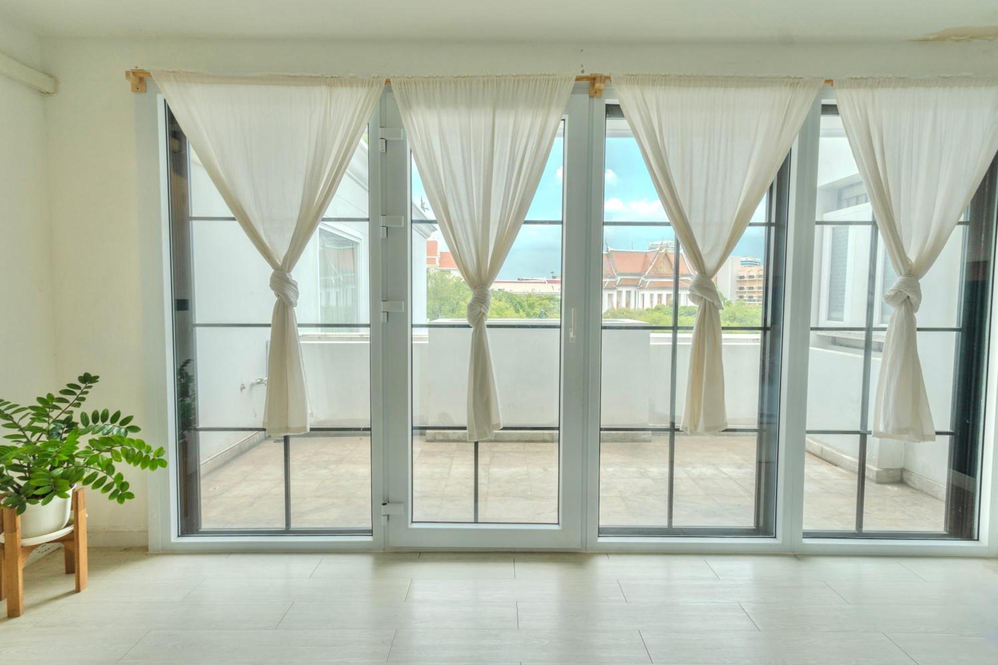 Bangkok Historic Villa - Private Access Hotel 5*