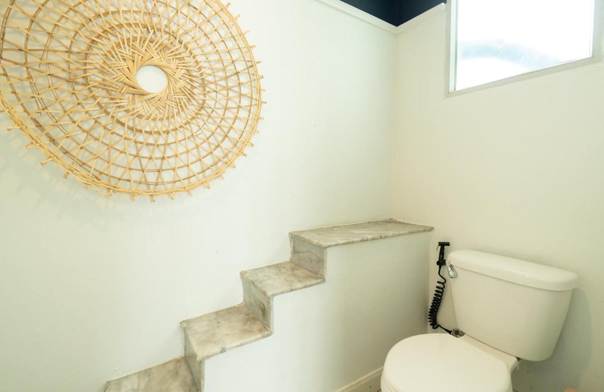 Hotel Bangkok Historic Villa - Private Access