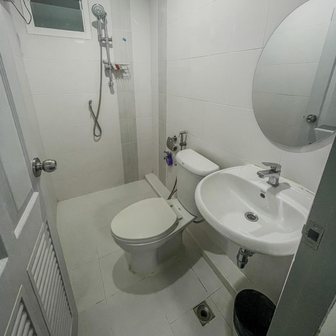 Jc House Hotel 2*