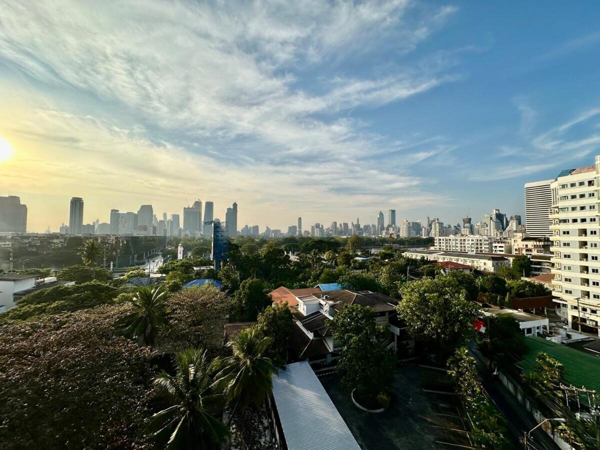 Cozy & Bright - Asoke Apartment *