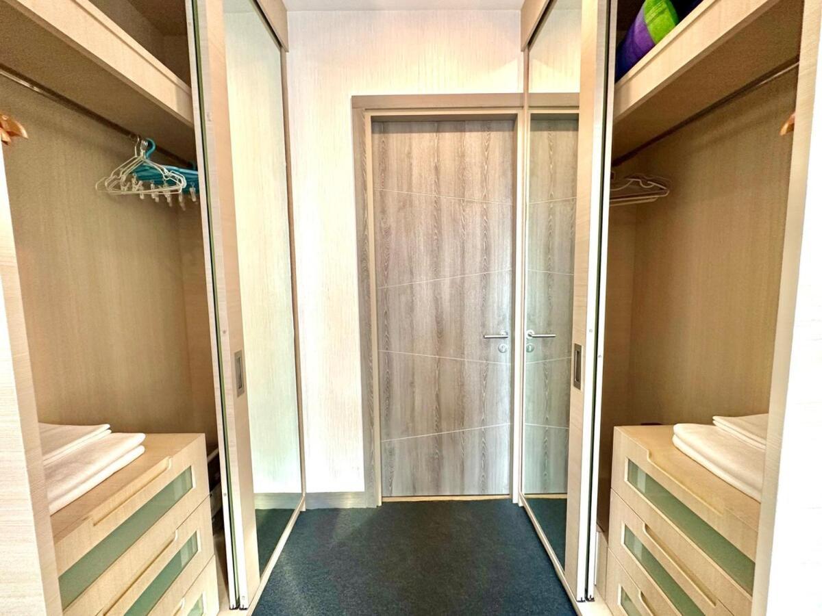 Cozy & Bright - Asoke Apartment