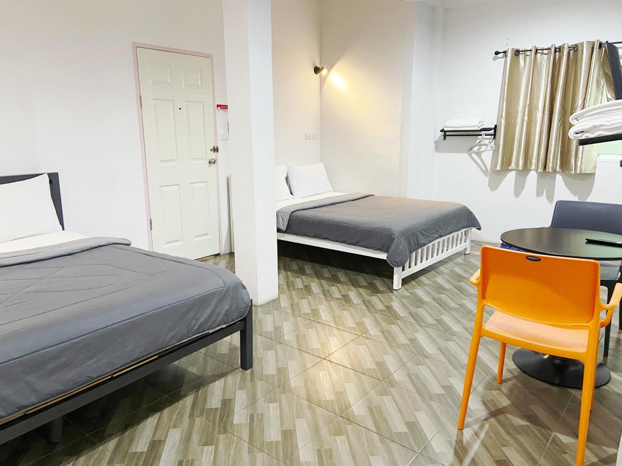 The Alex Hostel Bangkok