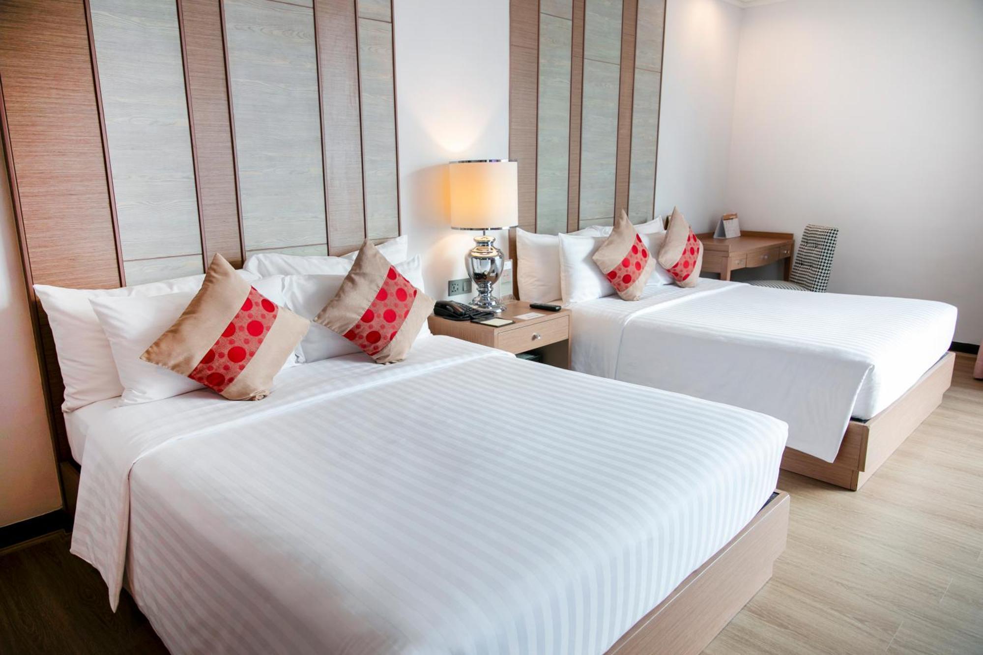 The Berkeley Pratunam Hotel 5*