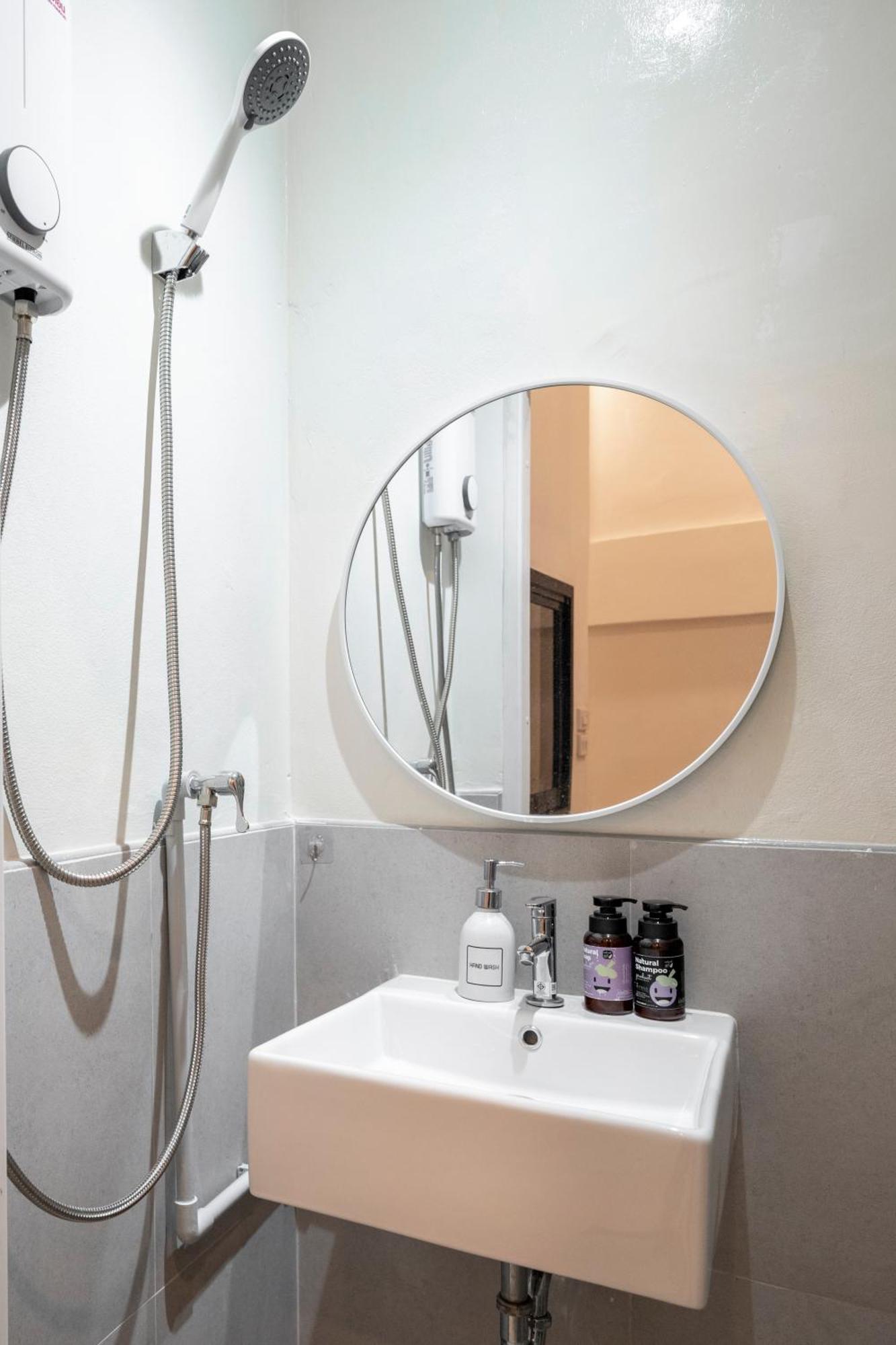 Ferienhaus 4br Walk To Chinatown, Mrt Luggage Dropoff Bangkok