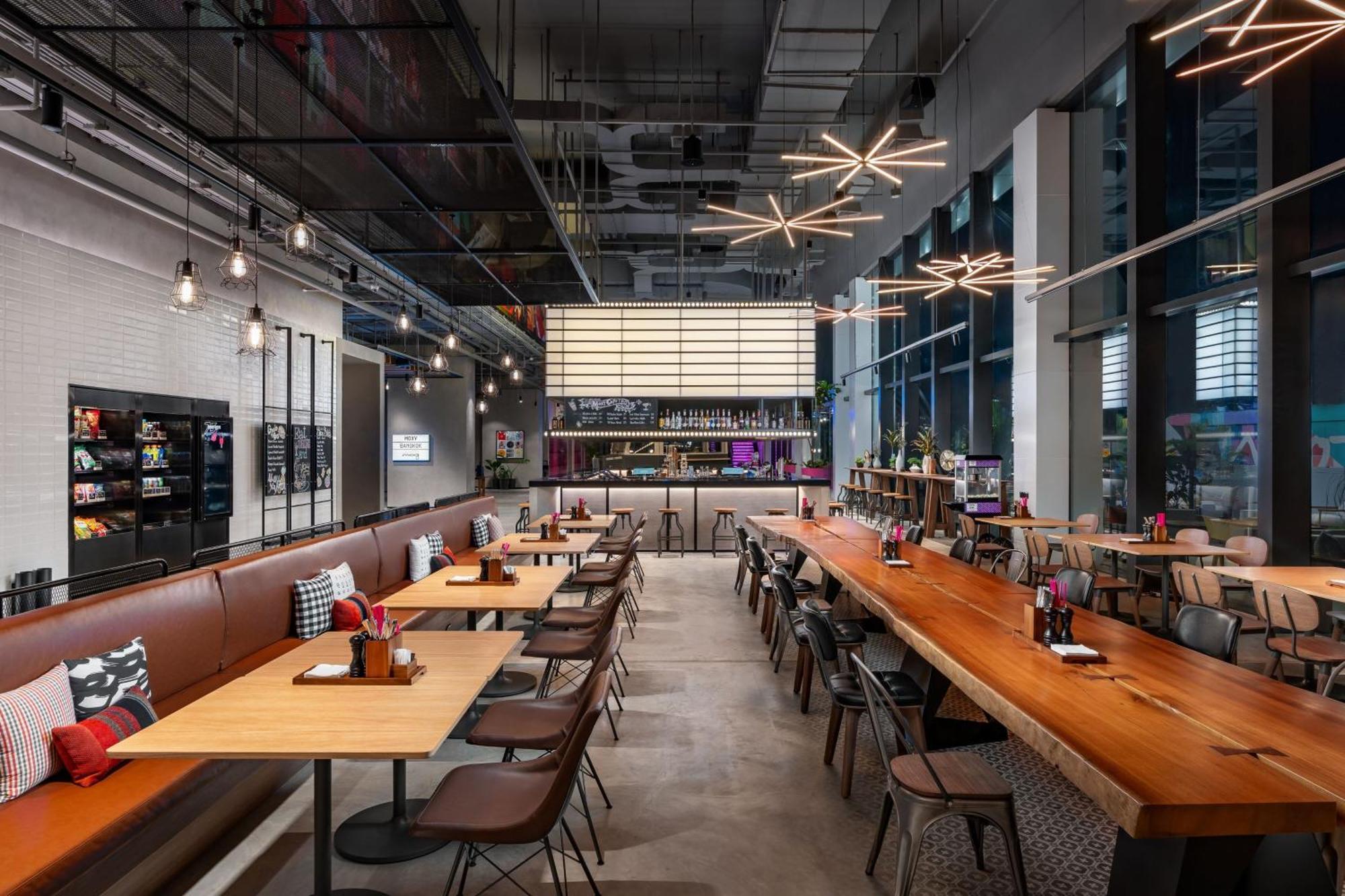 Hotel Moxy Ratchaprasong Bangkok
