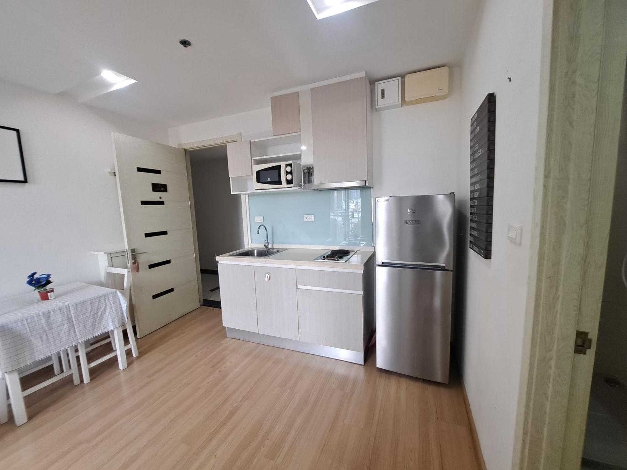 In With Swimming Pool Near Malls And Train Aparthotel *