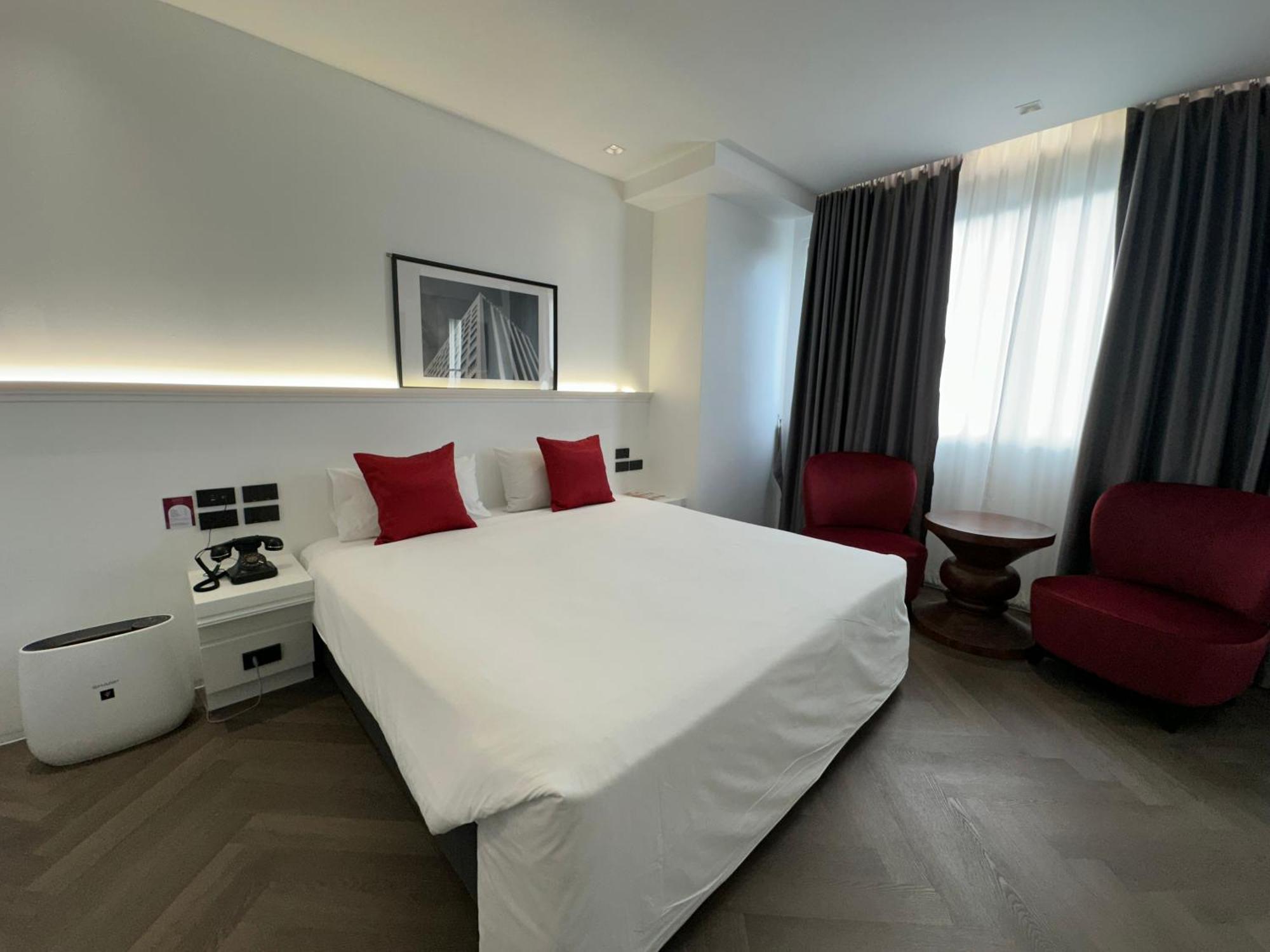 Elizabeth Hotel