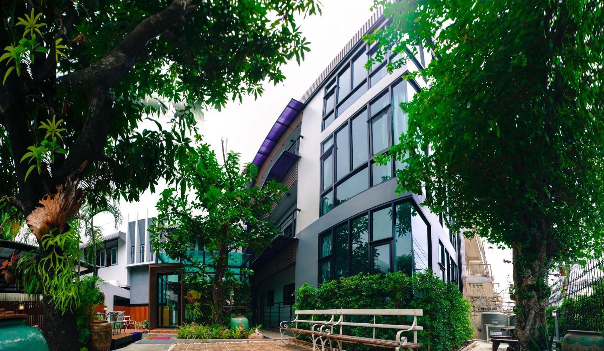 Bed Garden 26 Asrama Bangkok