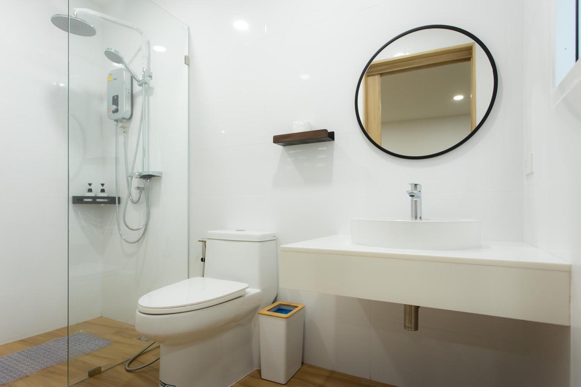 Peaceful Townhouse In Sathorn Near Saint Louis Bts Apartment Bangkok