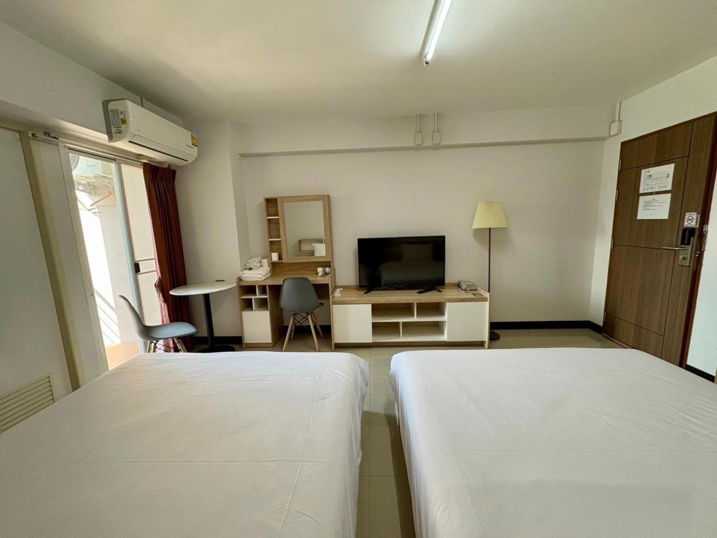Hotel U Sabai 2*