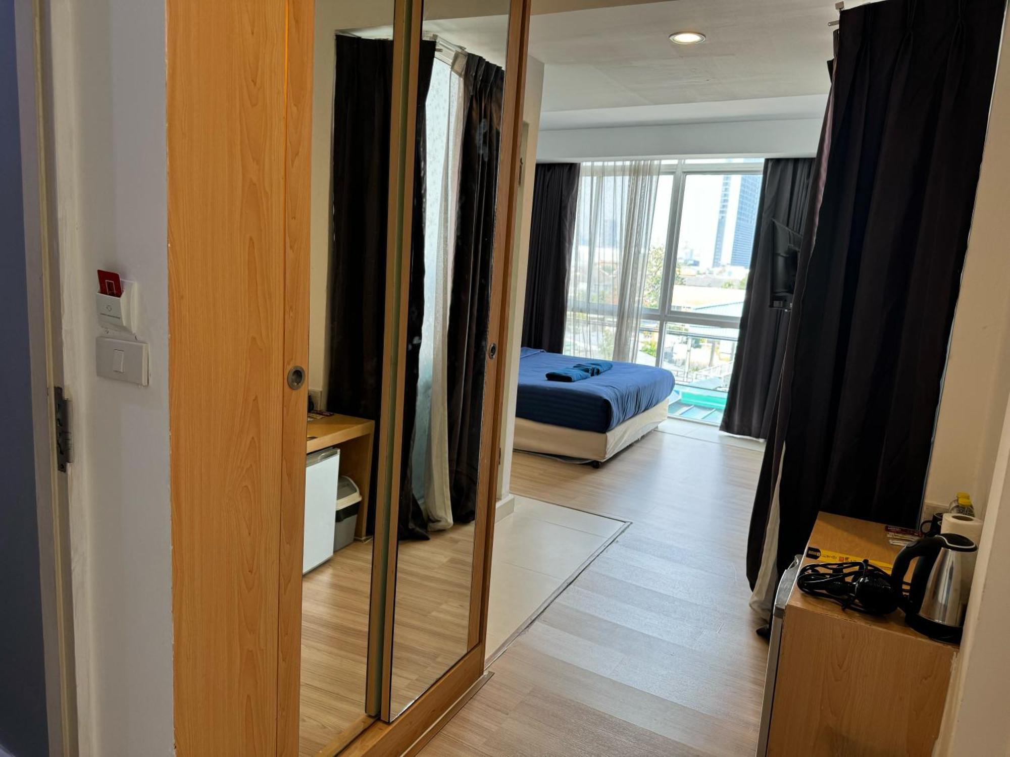 Gp House Express Sukhumvit 81 3* Banguecoque