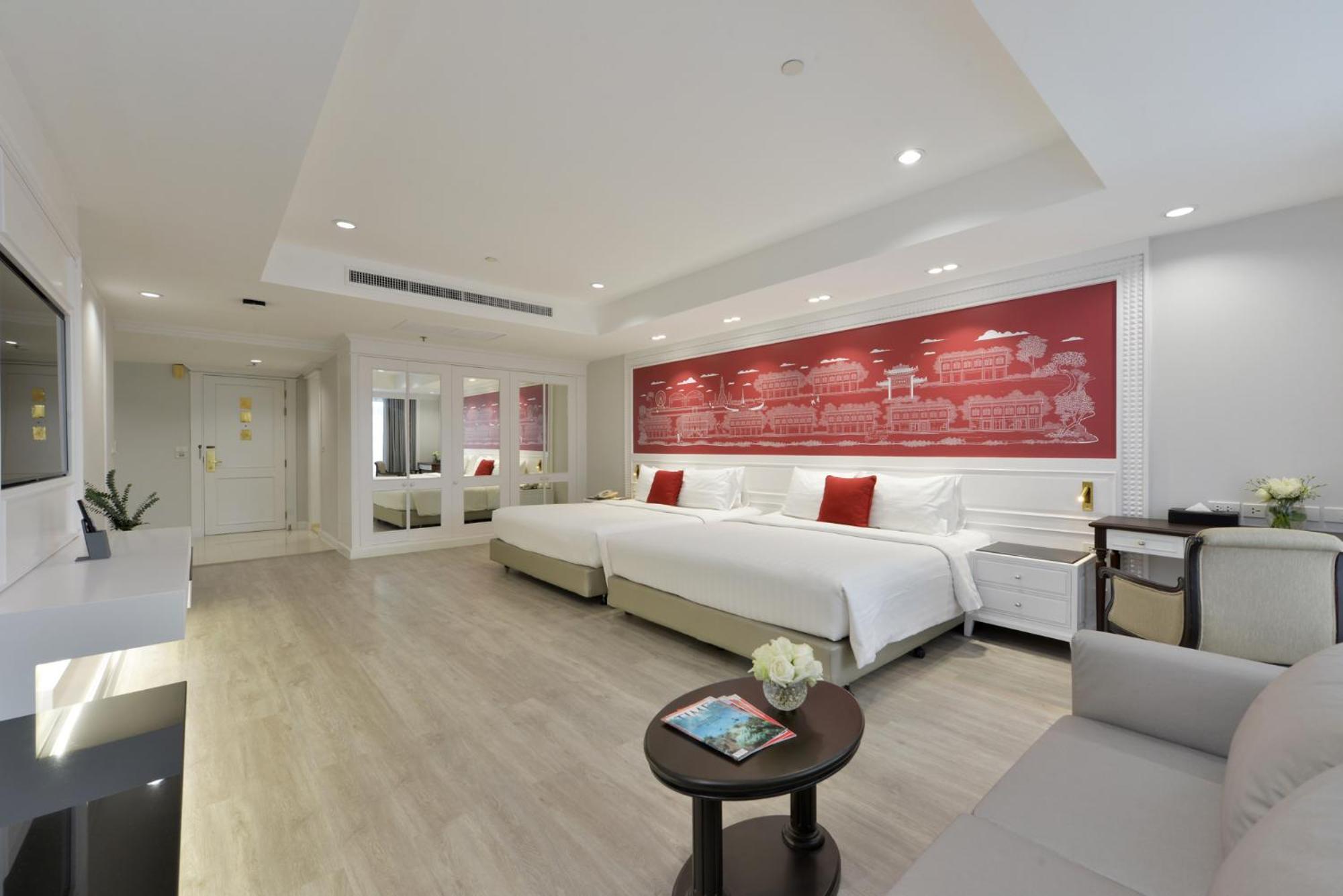 Centre Point Plus Hotel Silom - Newly Renovated 4* Bangkok