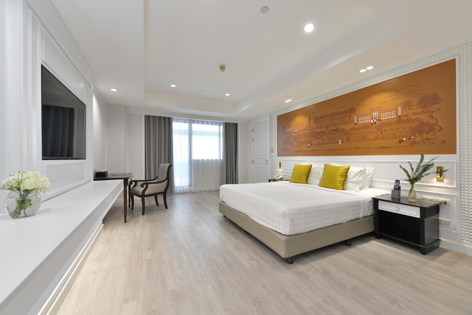 Centre Point Plus Hotel Silom - Newly Renovated Bangkok