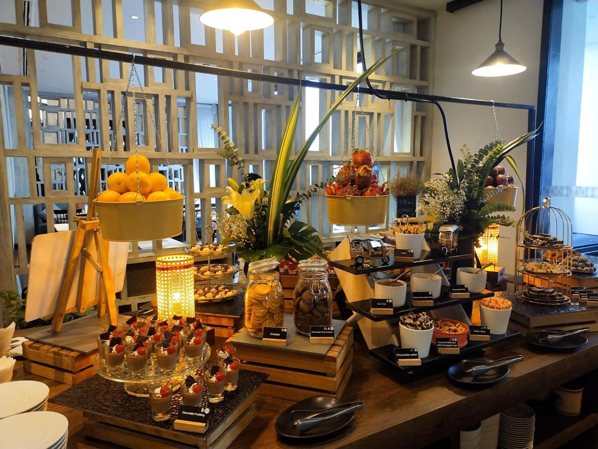 Moevenpick Sukhumvit 15 5*