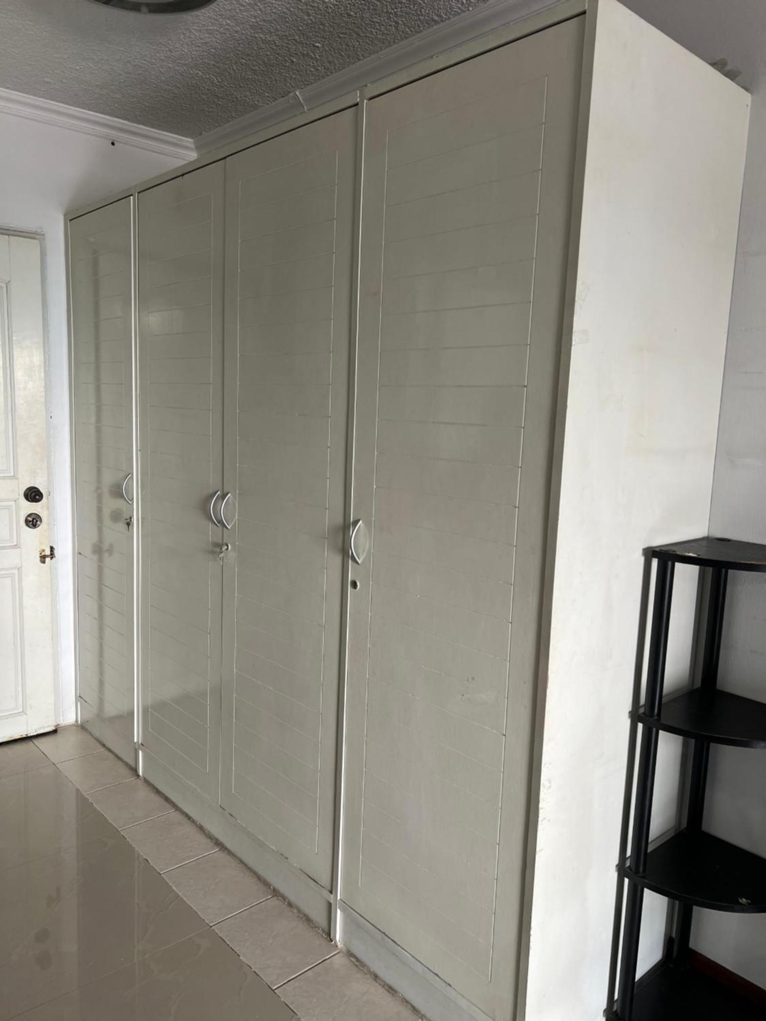 Srivara Rachada Apartment