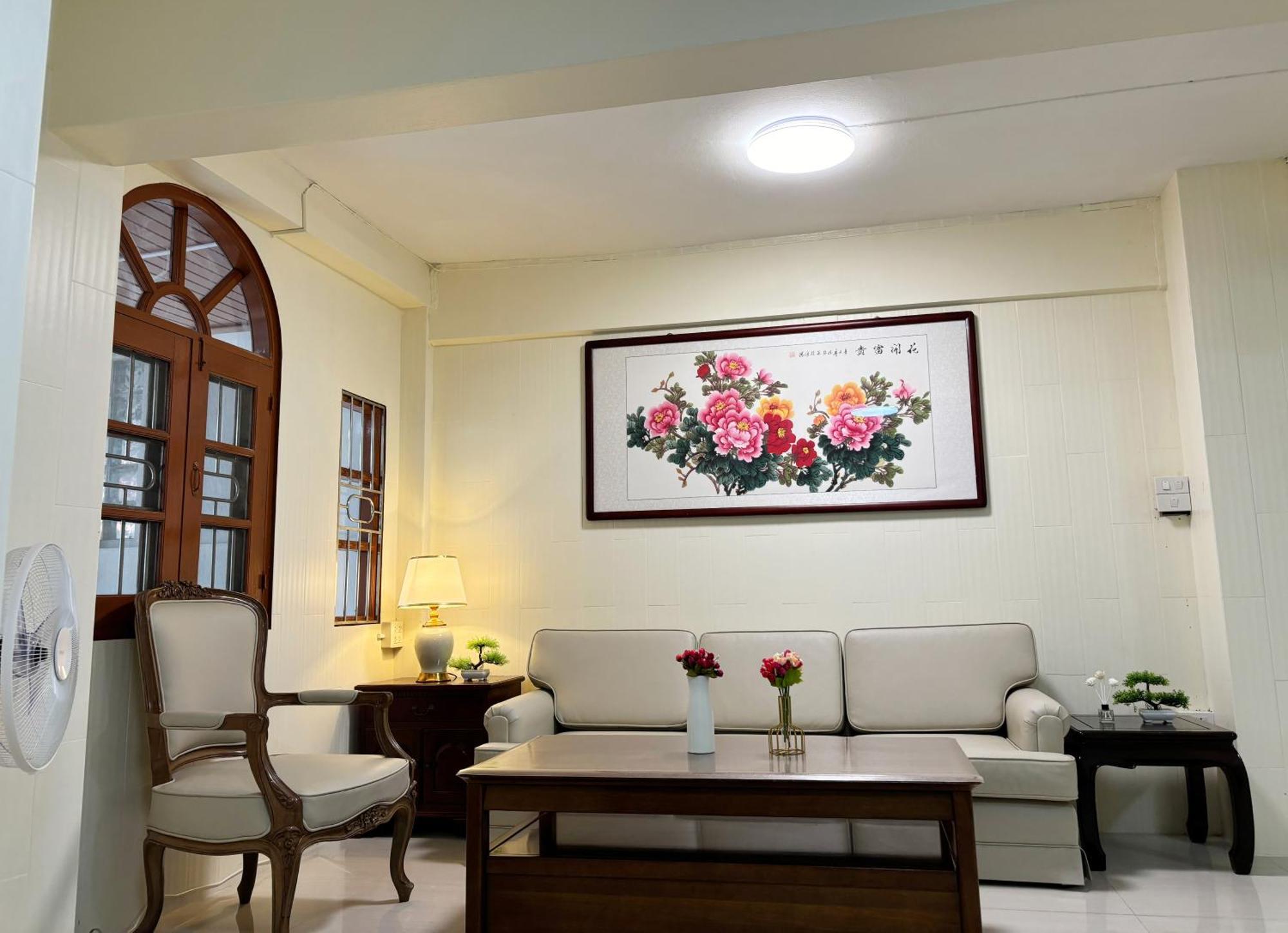 Thonglor Sukhumvit 55